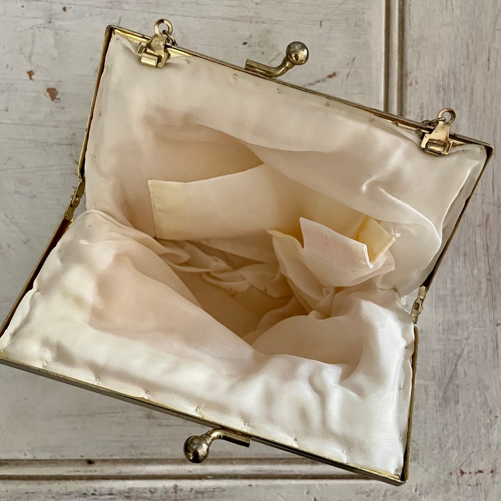 Vintage Cream Beaded Clutch Elegant Evening Bag - Picture 5 of 9
